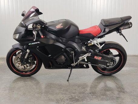 2006 Honda CBR 1000 RR/RA Fireblade, чёрный, 579000 рублей, вид 5