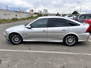 1999 Opel Vectra B Рестайлинг, серебристый, 330000 рублей, вид 3