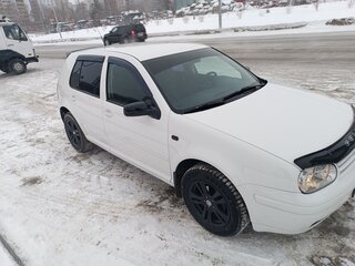 1998 Volkswagen Golf IV, белый, 400000 рублей, вид 4