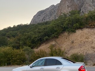 2005 Mercedes-Benz E-Класс 200 III (W211, S211), серебристый, 900000 рублей, вид 1