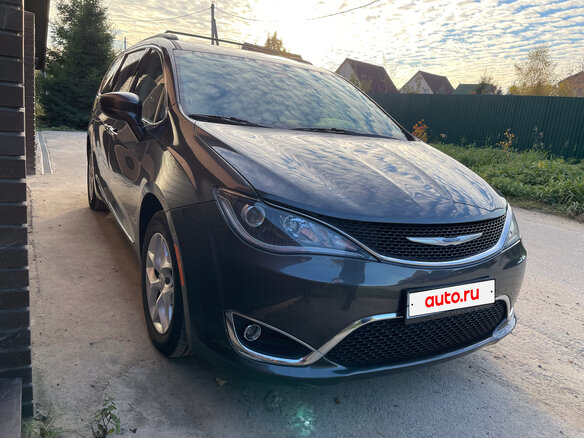 2017 Chrysler Pacifica RU, серый - вид 27