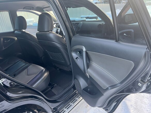 2011 Toyota RAV4 III (XA30) Рестайлинг, чёрный, 1600000 рублей - вид 20