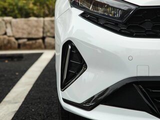 2025 Kia K3 II (China Market) Рестайлинг, белый, 2090000 рублей, вид 3