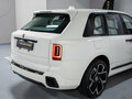 2025 Rolls-Royce Cullinan Black Badge I Рестайлинг (Series II), белый, 64500000 рублей - вид 10