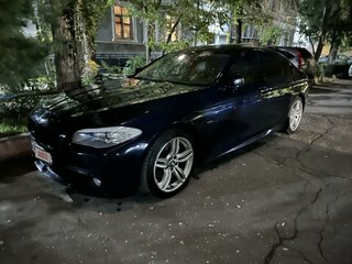 2010 BMW 5 серии 535i VI (F10/F11/F07), синий, 1680000 рублей, вид 2