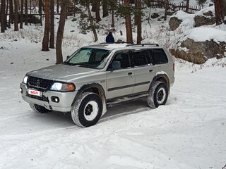 2002 Mitsubishi Montero Sport I, серебристый, 750000 рублей, вид 1
