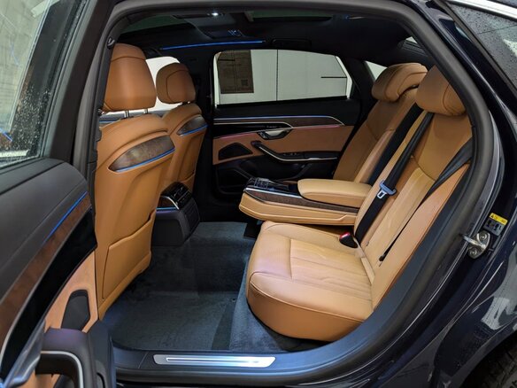 2026 Audi A8 Long 55 TFSI IV (D5) Рестайлинг, синий, 13714937 рублей - вид 13
