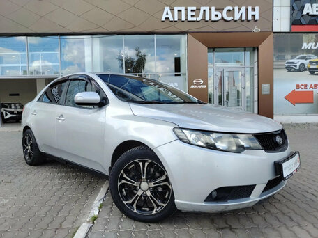 Kia Cerato II