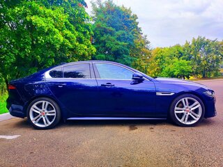 2020 Jaguar XE I Рестайлинг, синий, 2700000 рублей, вид 5