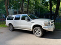 2000 Ford Excursion, белый, 2900000 рублей - вид 2