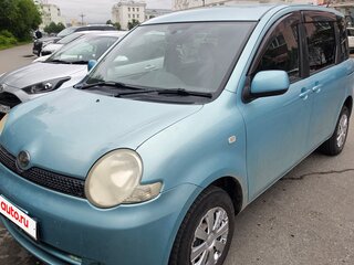 2004 Toyota Sienta I, зелёный, 550000 рублей, вид 2