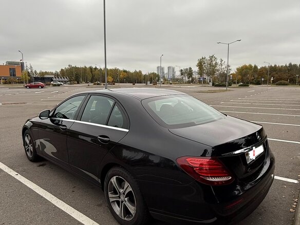 2016 Mercedes-Benz E-Класс 200 V (W213, S213, C238), чёрный, 1749000 рублей - вид 6
