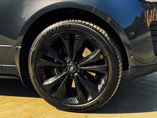 2021 Land Rover Range Rover Long IV Рестайлинг, серый, 7500000 рублей, вид 4