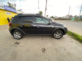 2021 Renault Sandero Stepway II Рестайлинг, чёрный, 1600000 рублей, вид 4