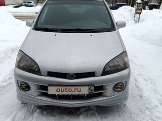 2002 Daihatsu YRV I Рестайлинг, серебристый, 355000 рублей, вид 1