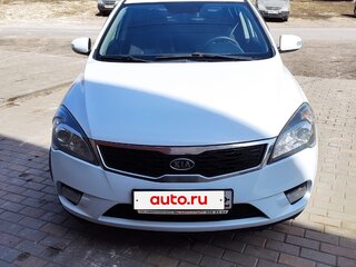2010 Kia Ceed I Рестайлинг, белый, 750000 рублей, вид 2