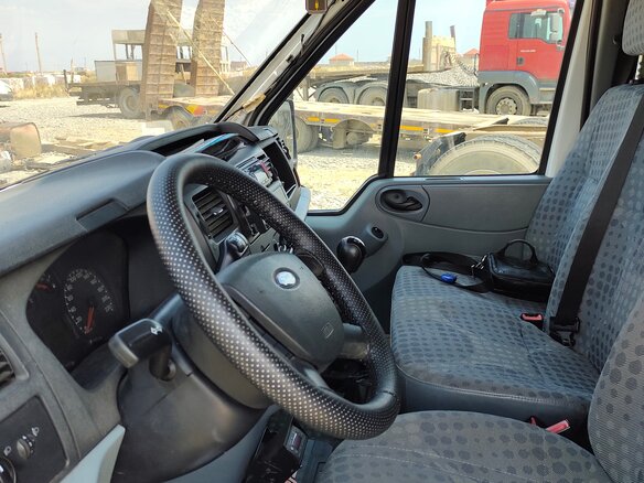 2012 Ford Transit, белый, 1400000 рублей - вид 12