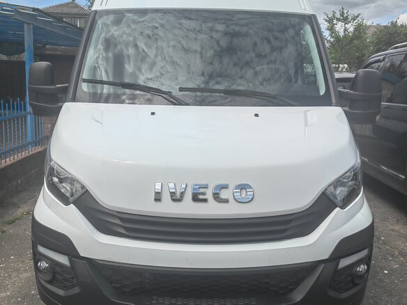 2017 Iveco Daily, белый, 3400000 рублей