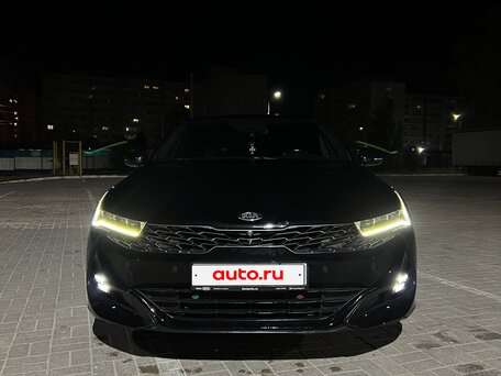 2020 Kia K5 III, чёрный, 2350000 рублей, вид 3