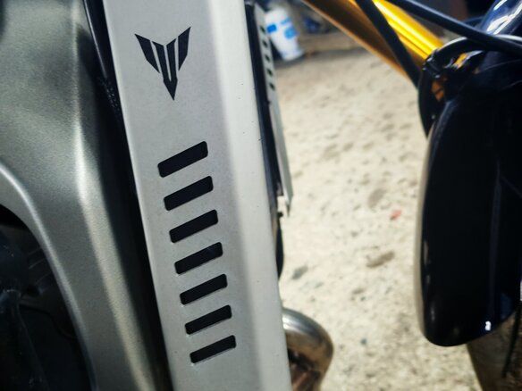 2015 Yamaha MT-09 (FZ-09), фиолетовый, 600000 рублей - вид 15
