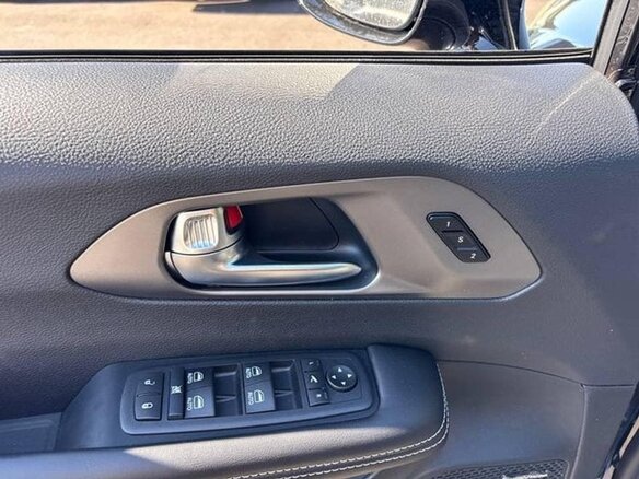 2026 Chrysler Pacifica RU Рестайлинг 2, чёрный, 12925206 рублей - вид 8