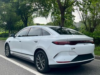 2025 BYD Qin L, белый, 1988700 рублей, вид 3