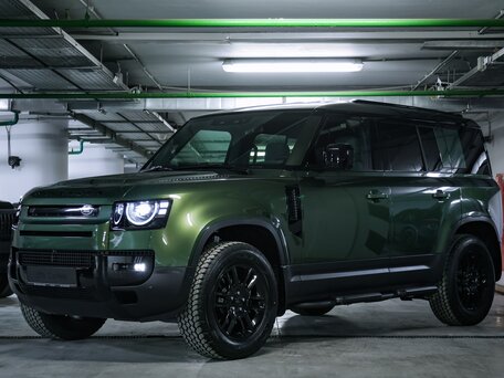 Land Rover Defender II