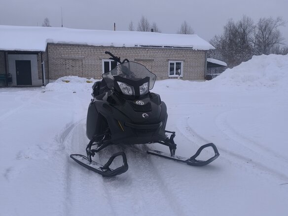 2014 BRP Lynx Commander 800, чёрный, 1000000 рублей