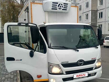 2013 Hino Series 300 (Dutro), белый, 2490000 рублей, вид 4