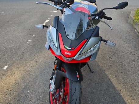 2021 Aprilia Tuono 660, красный, 870000 рублей, вид 1