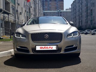 2017 Jaguar XJ Long IV (X351) Рестайлинг, серебристый, 2790000 рублей, вид 3