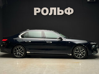 2024 BMW 7 серии 735i VII (G70), чёрный, 17300000 рублей, вид 5