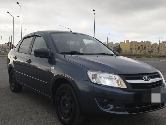 2017 Lada (ВАЗ) Granta I, серый, 625000 рублей - вид 3