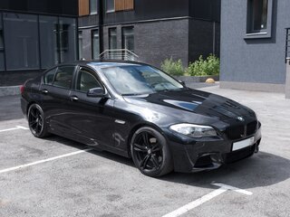 2010 BMW 5 серии 523i VI (F10/F11/F07), чёрный, 2290000 рублей, вид 1