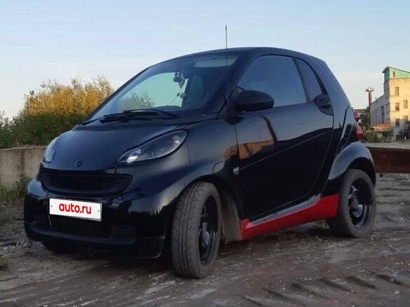 2009 Smart Fortwo II, чёрный, 400000 рублей