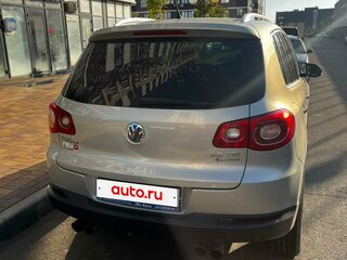 2011 Volkswagen Tiguan I, серебристый, 1100000 рублей, вид 3