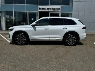 2026 Geely Monjaro I Рестайлинг, белый, 4954990 рублей, вид 5