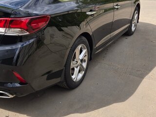 2018 Hyundai Sonata VII (LF) Рестайлинг, чёрный, 1600000 рублей, вид 5