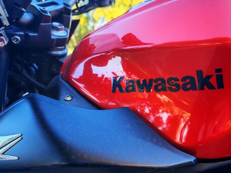 2015 Kawasaki Z 250, оранжевый, 300000 рублей, вид 3