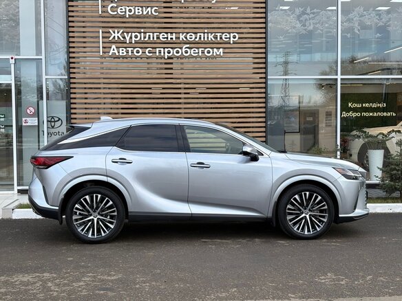 2023 Lexus RX 350 V, серый, 7000000 рублей - вид 3