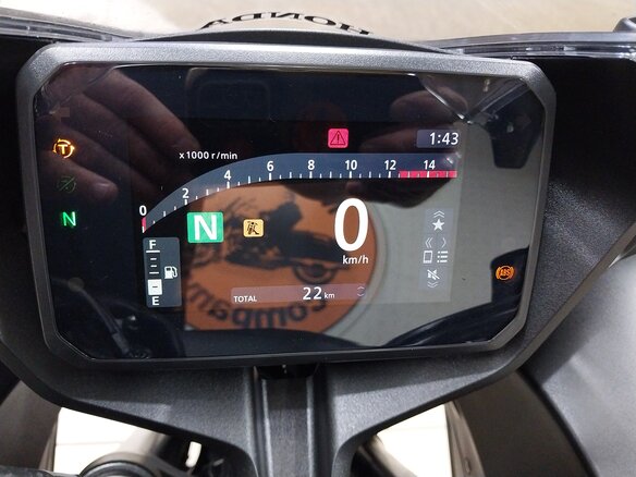 2024 Honda CBR 650R, чёрный, 1250000 рублей - вид 4
