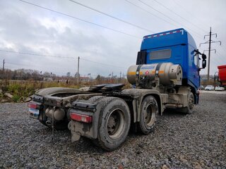 2023 IVECO-Hongyan 6x4 (CQ4256), синий, 3247920 рублей, вид 3