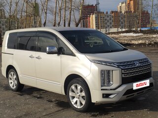 2020 Mitsubishi Delica D:5 I Рестайлинг, белый, 3333333 рублей, вид 2