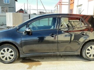 2011 Toyota Auris I Рестайлинг, чёрный, 1100000 рублей, вид 3
