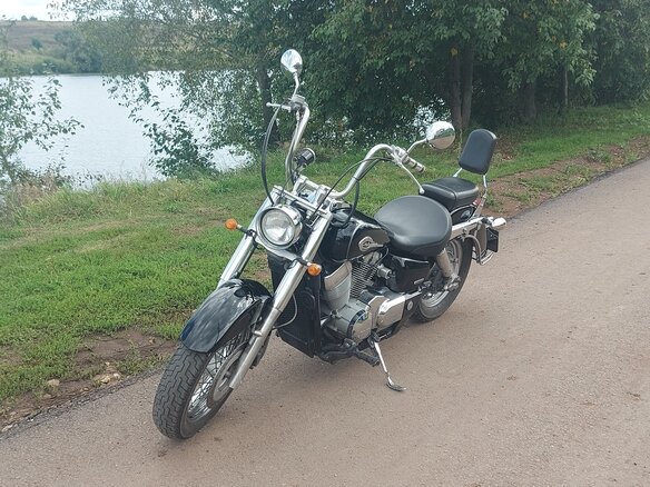 2006 Honda Shadow 750, чёрный, 450000 рублей - вид 2