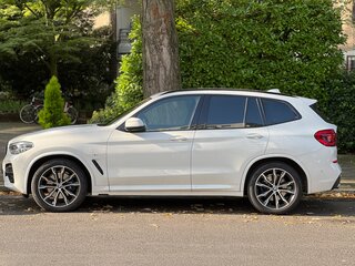 2020 BMW X3 30d xDrive III (G01), белый, 5800000 рублей, вид 3