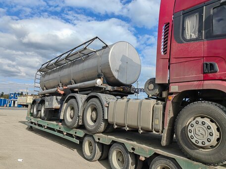 2012 КамАЗ 96741-10 НЕФАЗ, серебристый, 1599000 рублей, вид 4