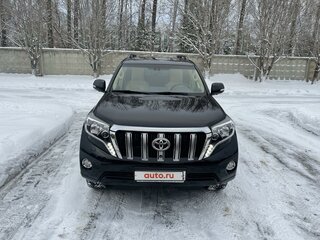 2013 Toyota Land Cruiser Prado 150 Series Рестайлинг 1, чёрный, 3950000 рублей, вид 1