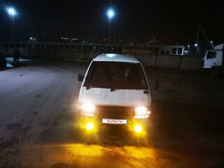 1991 Nissan Largo II (GC22), белый, 93000 рублей, вид 2