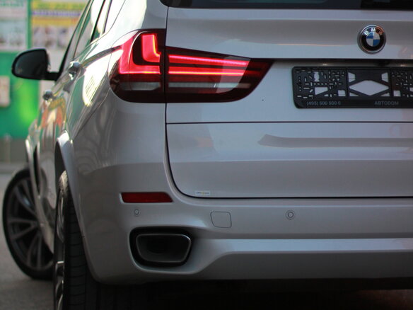 2017 BMW X5 40d III (F15), белый, 5390000 рублей - вид 8